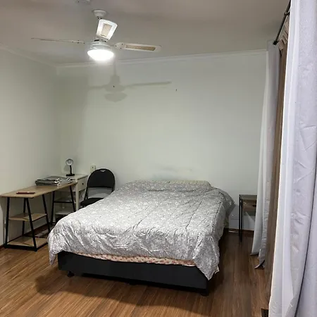 Guest Room In Kealba St Albans Exterior photo