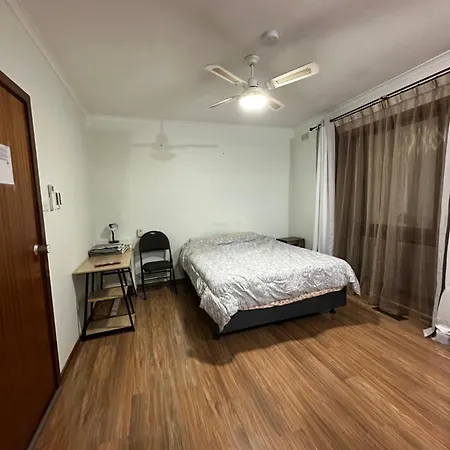 Guest Room In Kealba St Albans Exterior photo